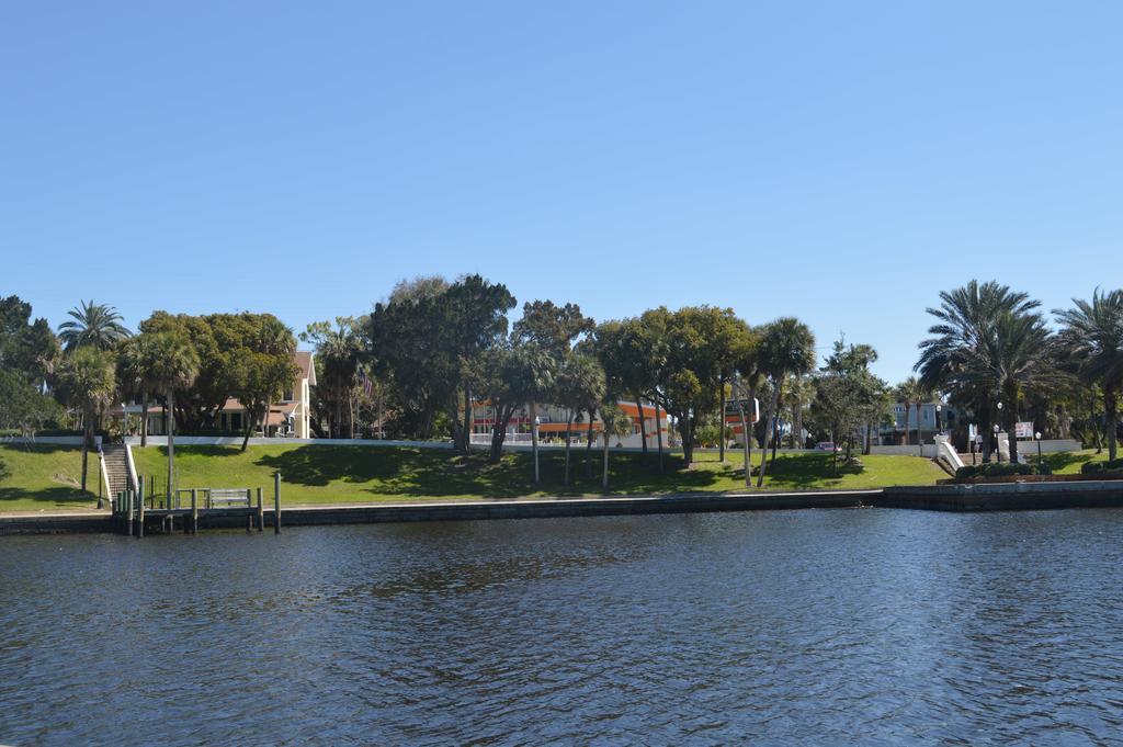 Tarpon Inn Tarpon Springs Eksteriør bilde