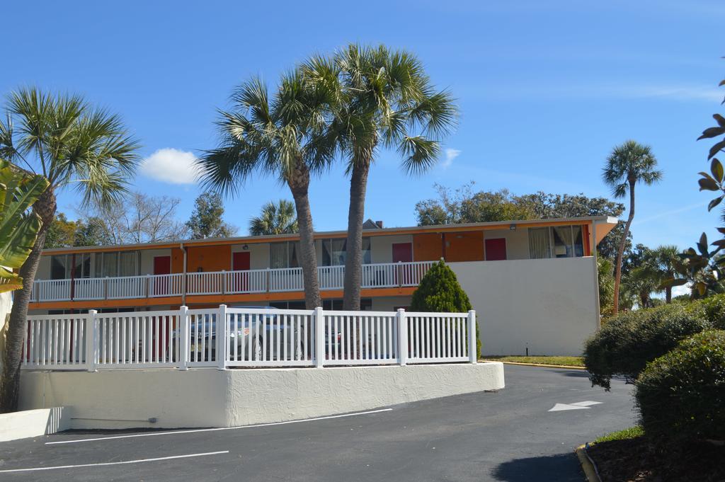 Tarpon Inn Tarpon Springs Eksteriør bilde