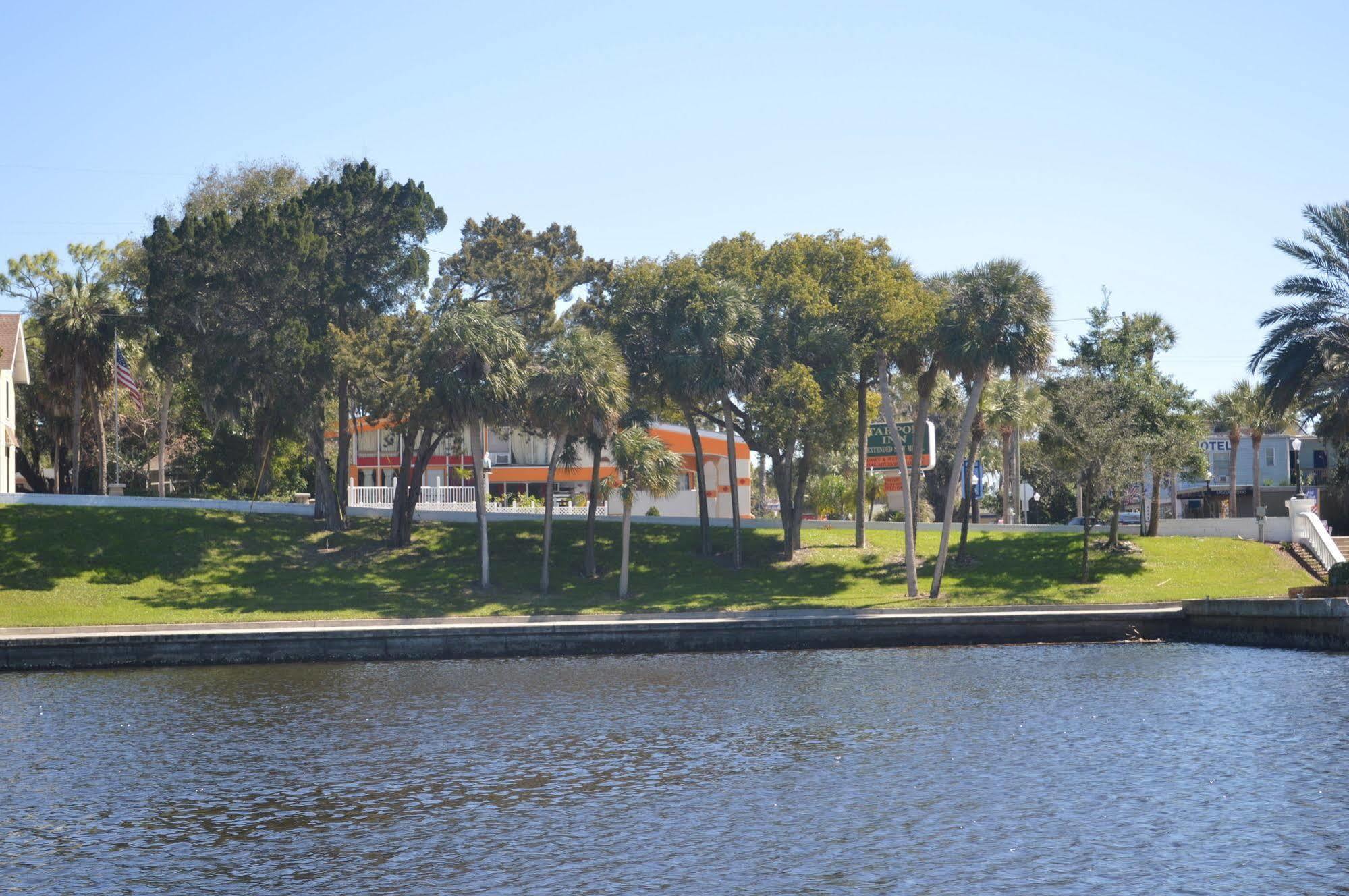 Tarpon Inn Tarpon Springs Eksteriør bilde