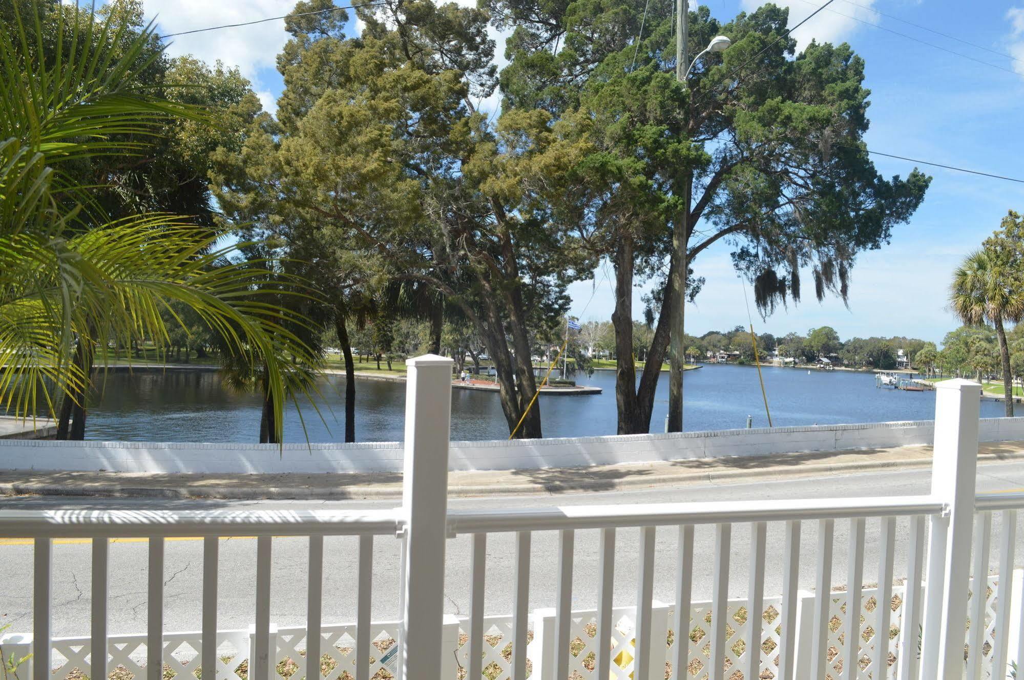 Tarpon Inn Tarpon Springs Eksteriør bilde