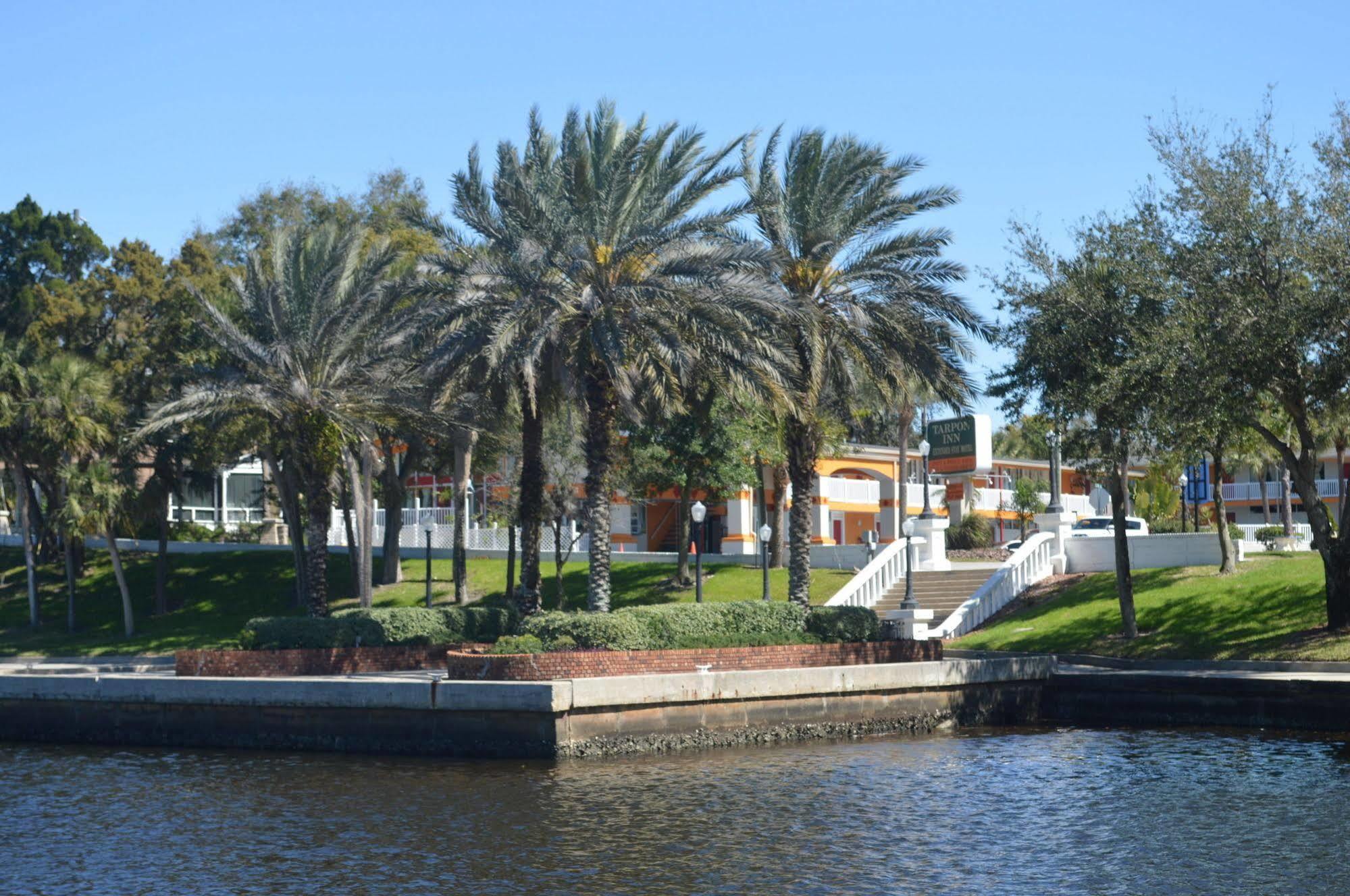 Tarpon Inn Tarpon Springs Eksteriør bilde