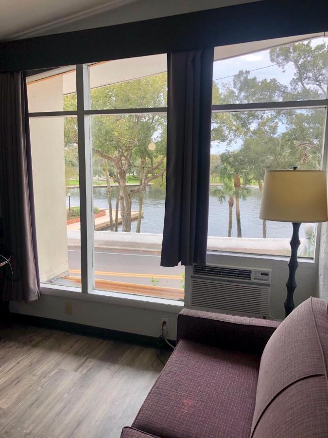 Tarpon Inn Tarpon Springs Eksteriør bilde